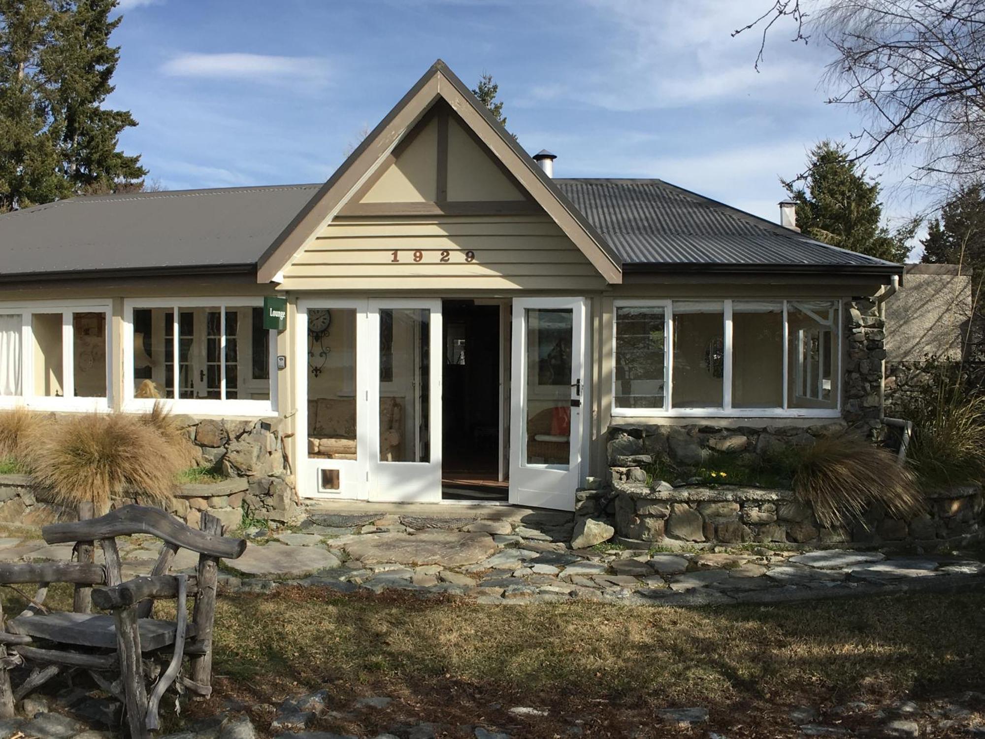 Tekapo1929 Lakefront Villa Lake Tekapo Eksteriør billede